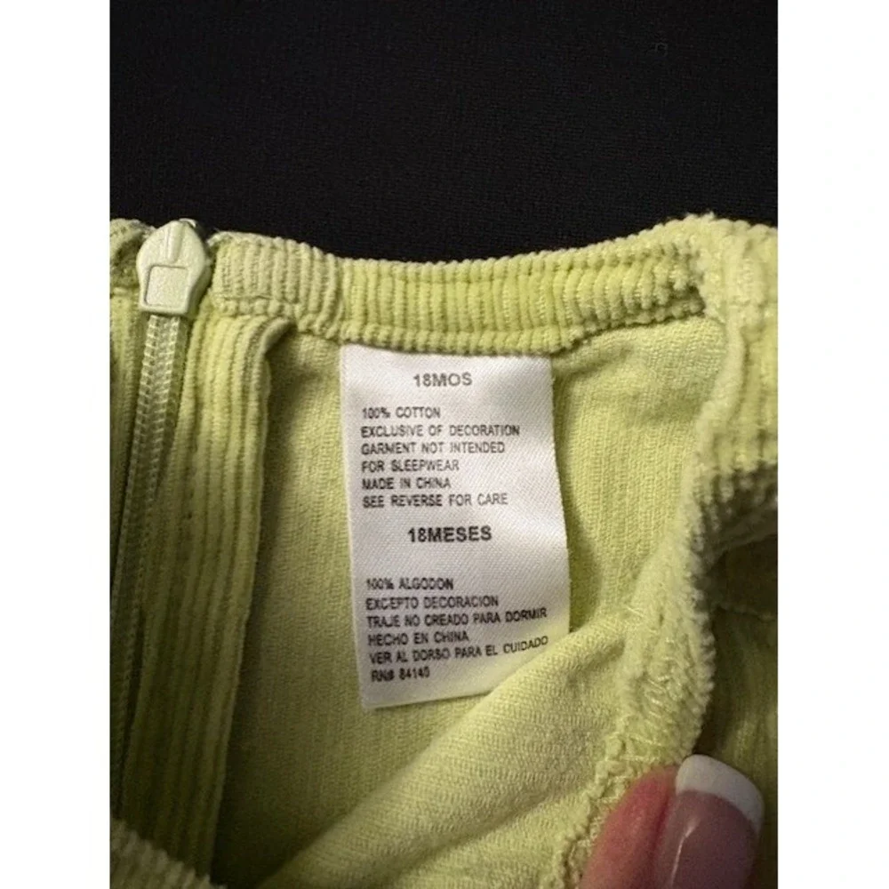 Izod baby corduroy  jumper pastel green size 18 months